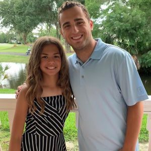 Meet your Posher, Tina